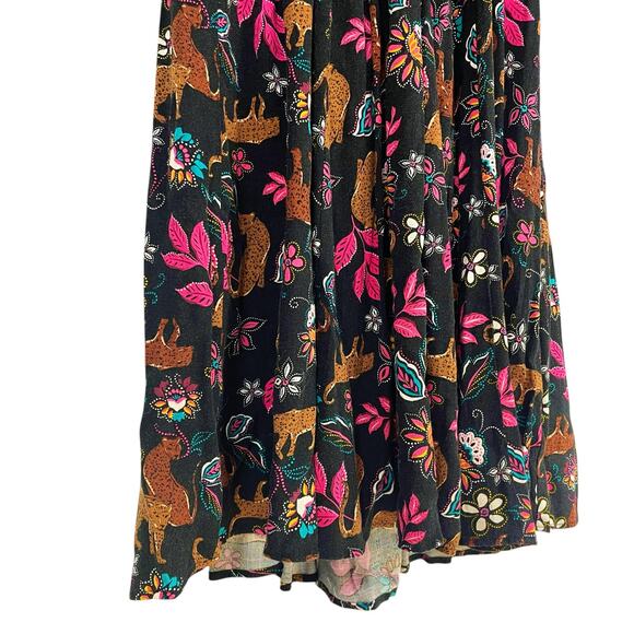 TORRID Twist Front Babydoll Dress Leopard Floral Botanical Print Size 00 (M/10) - Picture 6 of 10